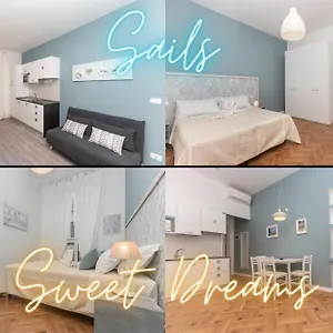 Real Italian Estate - Sails & Sweet Dreams Apartment Genoa